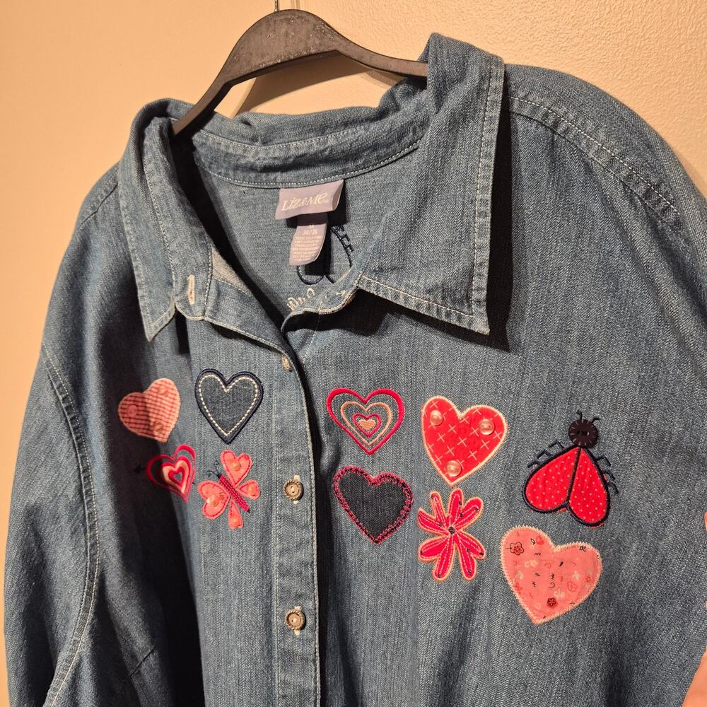 Liz & Me 100% Cotton 5X Denim Chambray Button Down Valentines Heart Love Bug - Picture 5 of 6